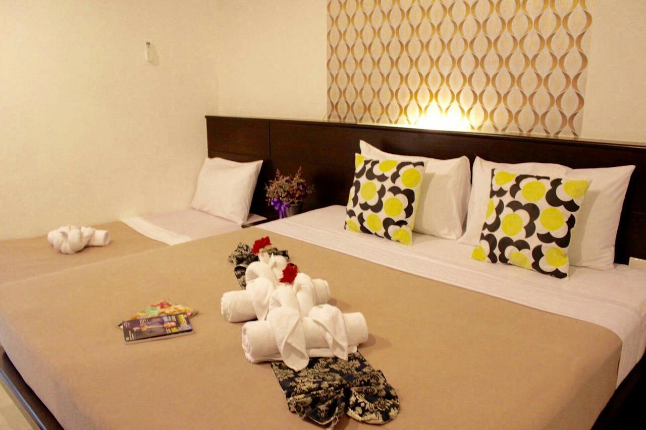 Appartamento Phuthara Mansion Phuket Esterno foto