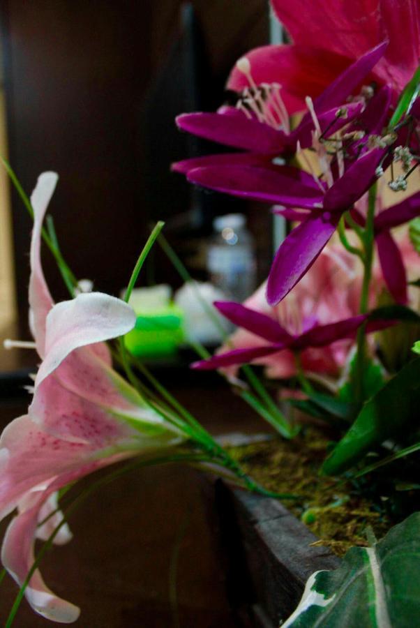 Appartamento Phuthara Mansion Phuket Esterno foto