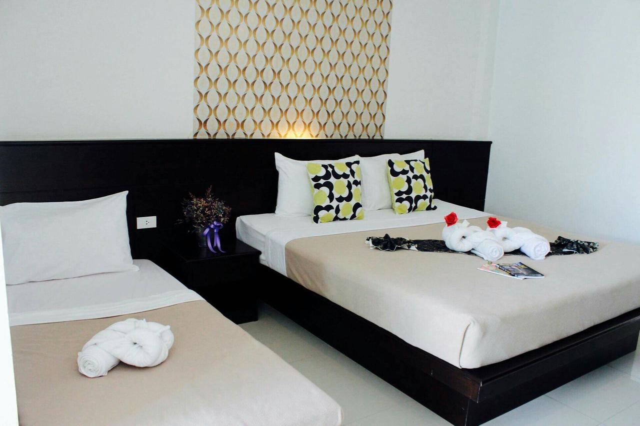 Appartamento Phuthara Mansion Phuket Esterno foto