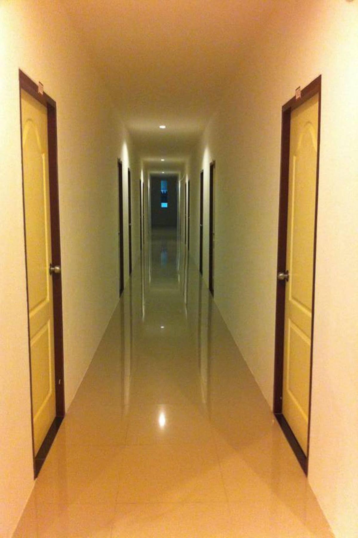 Appartamento Phuthara Mansion Phuket Esterno foto