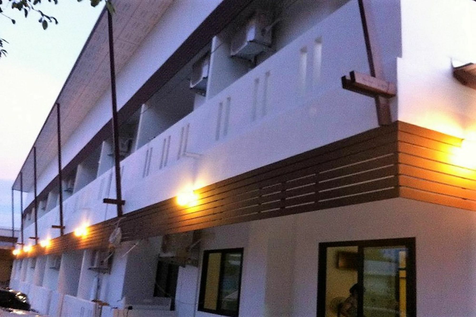 Appartamento Phuthara Mansion Phuket Esterno foto